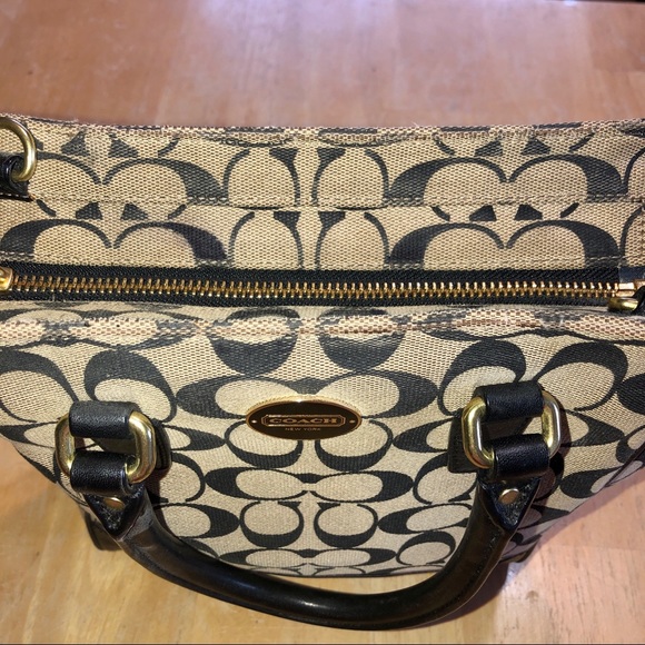 Coach Signature small tote Black and Tan - Picture 3 of 8